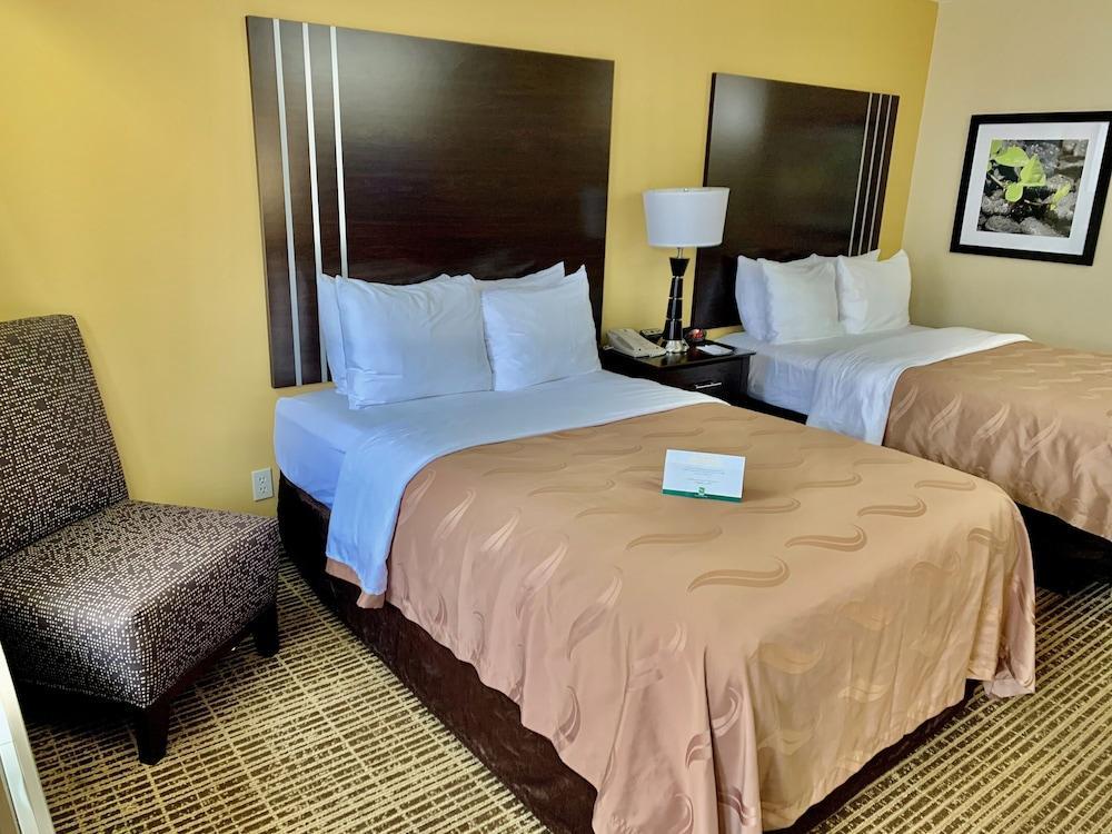Quality Inn Seneca Us-123 Exterior photo
