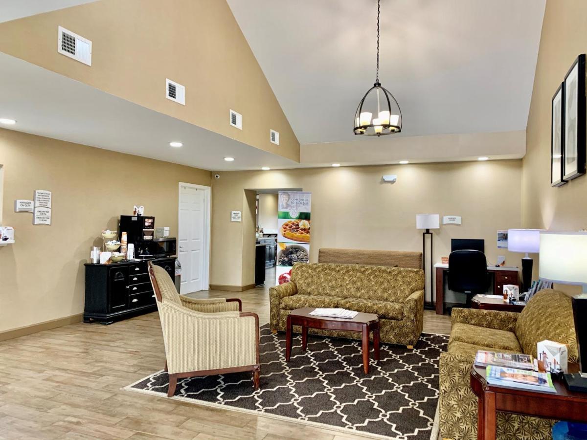 Quality Inn Seneca Us-123 Exterior photo