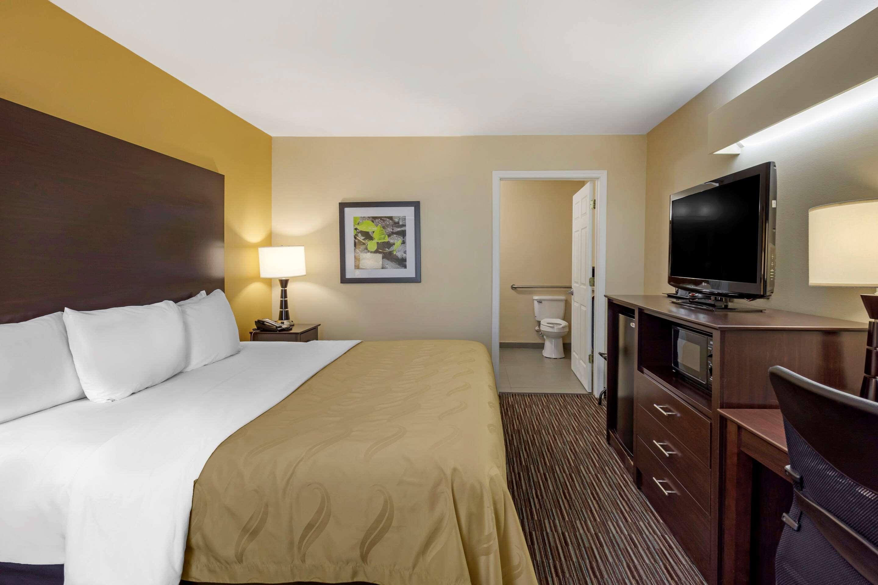 Quality Inn Seneca Us-123 Exterior photo