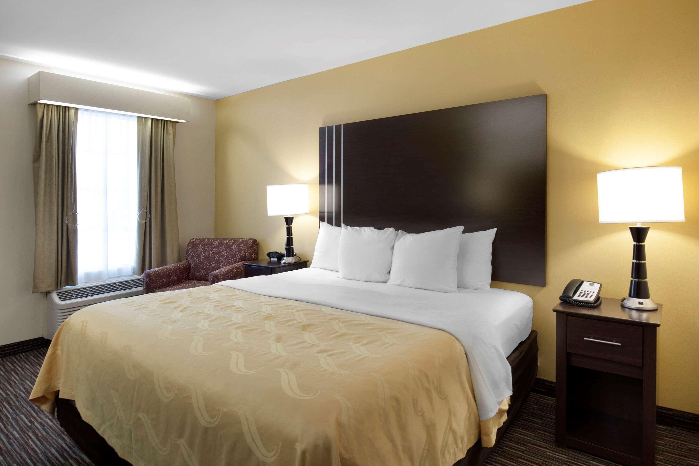 Quality Inn Seneca Us-123 Exterior photo