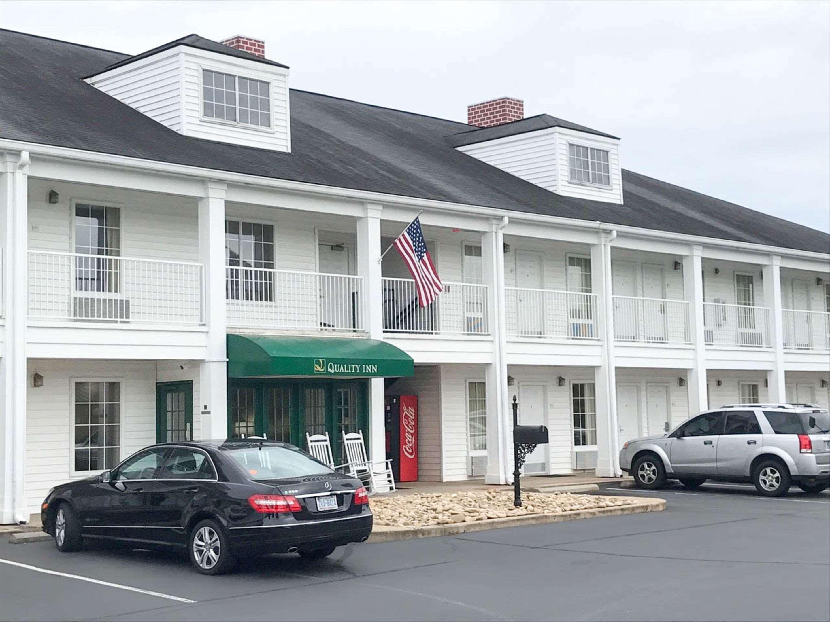Quality Inn Seneca Us-123 Exterior photo