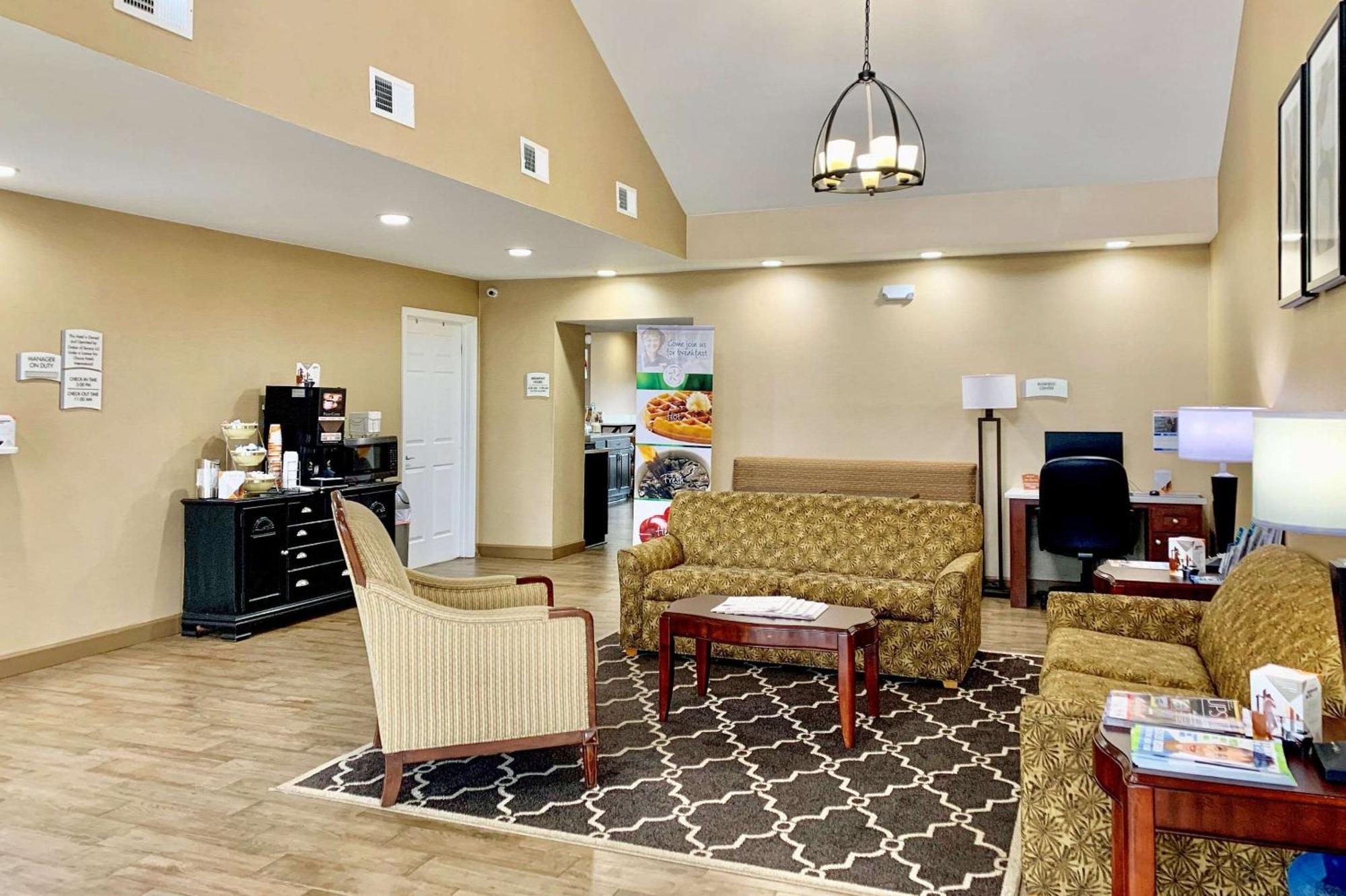 Quality Inn Seneca Us-123 Exterior photo