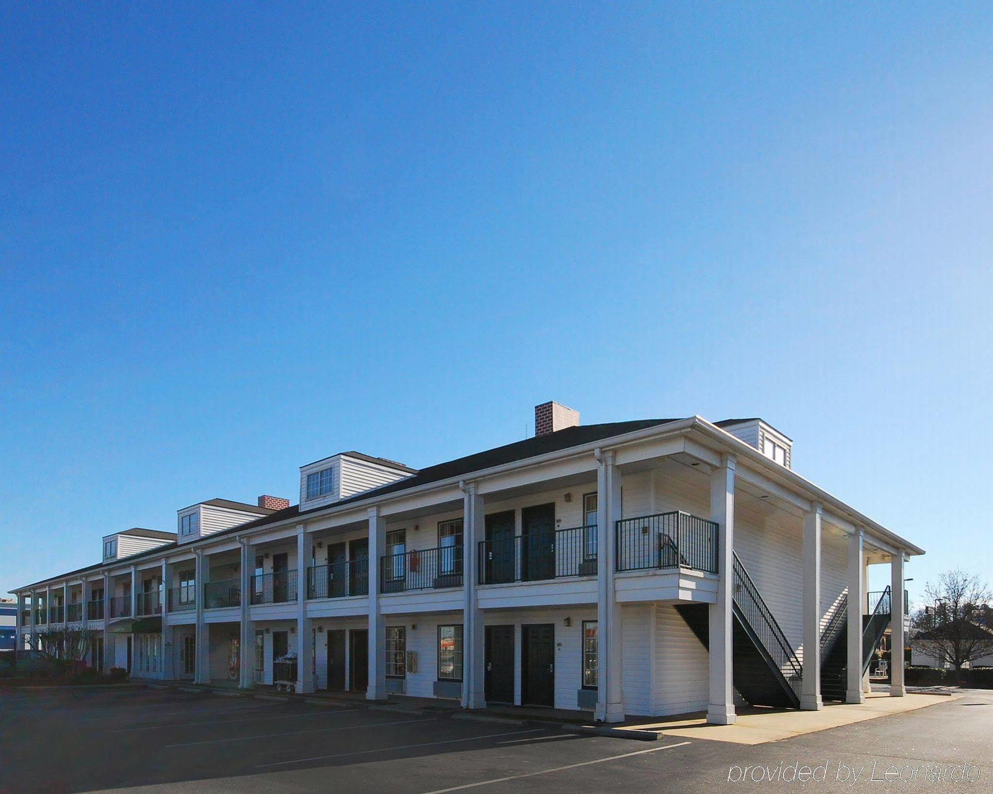 Quality Inn Seneca Us-123 Exterior photo